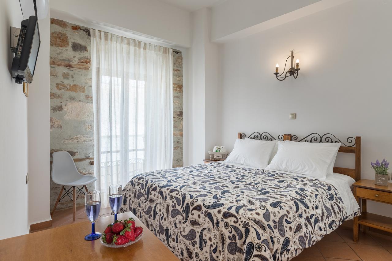 Iliada Hotel Ermoupoli Bagian luar foto