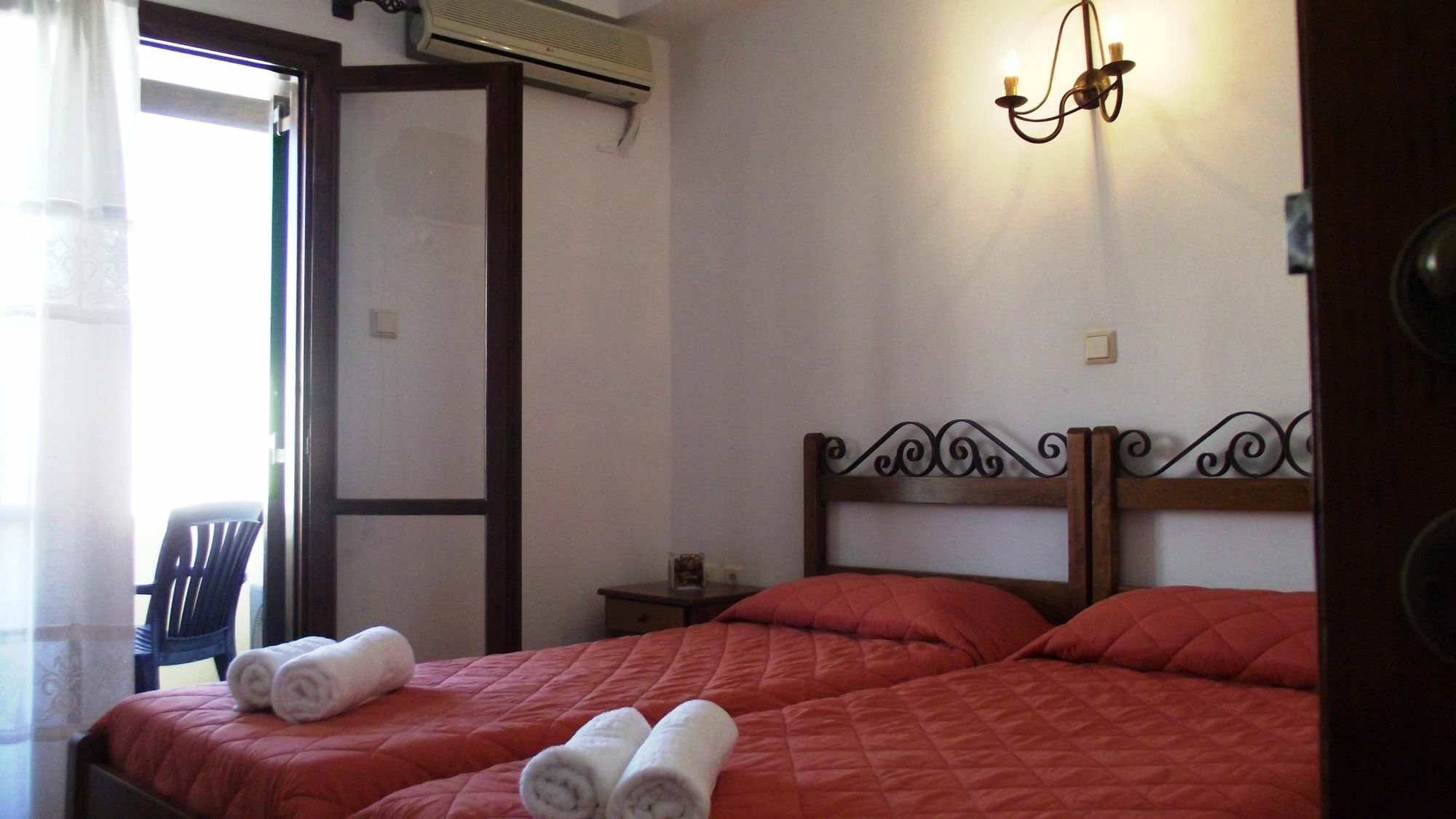 Iliada Hotel Ermoupoli Bagian luar foto