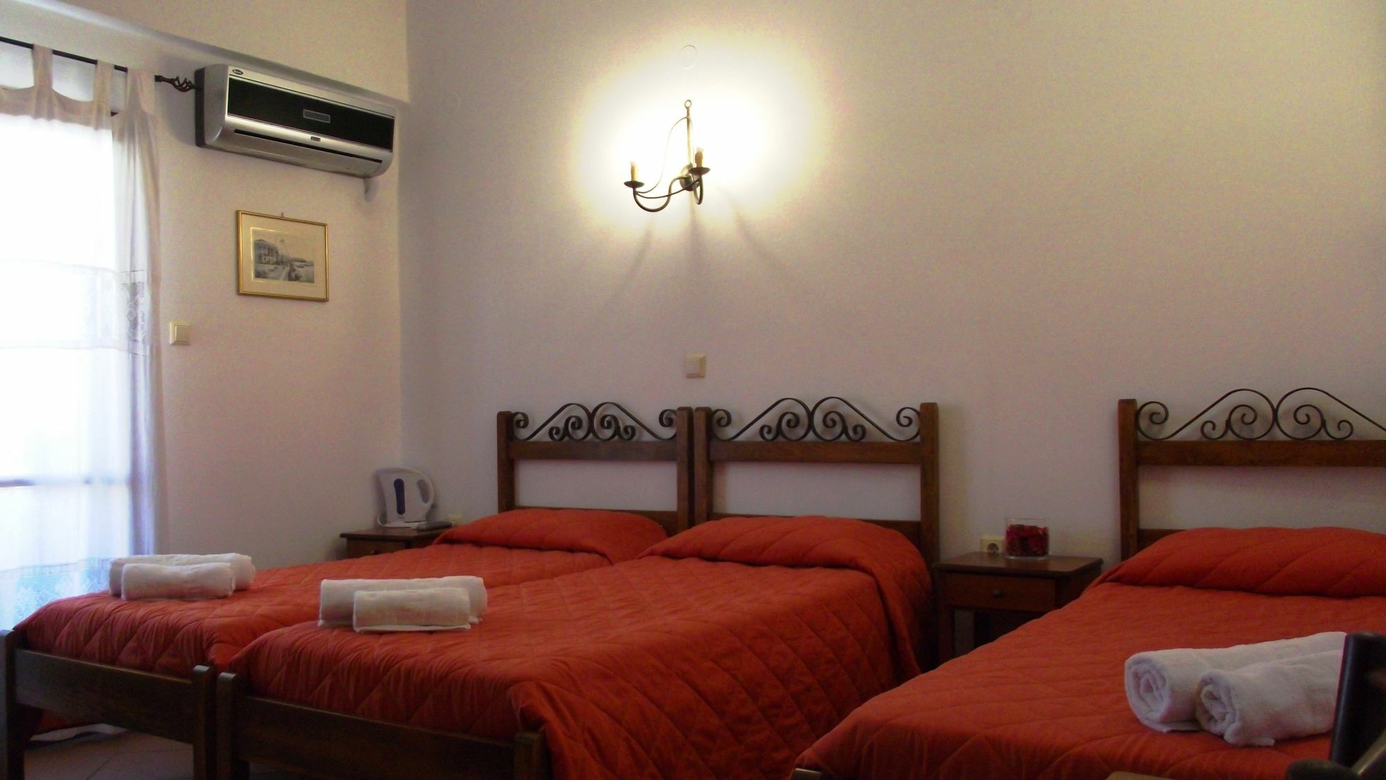 Iliada Hotel Ermoupoli Bagian luar foto